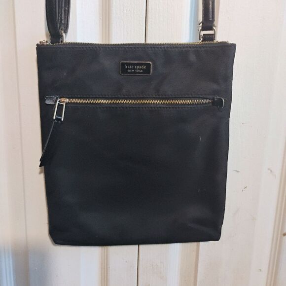 Kate Spade Black Crossbody Bag with Adjustable Strap - Picture 6 of 13